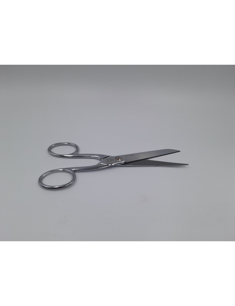 CIS. LINGERE N°24 16CM