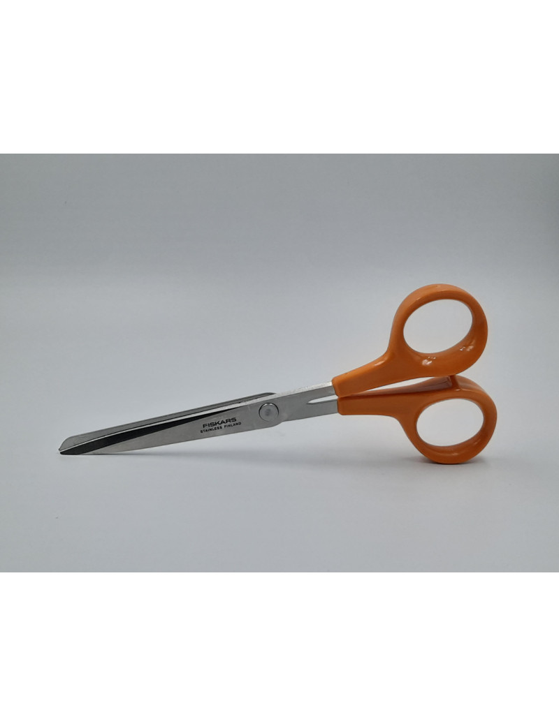 CISEAUX CLASSIC MULTI-USAGES DROITIERS ET GAUCHERS 17 CM CISEAUX CLASSIC MULTI-USAGES DROITIERS ET GAUCHERS 17 CM