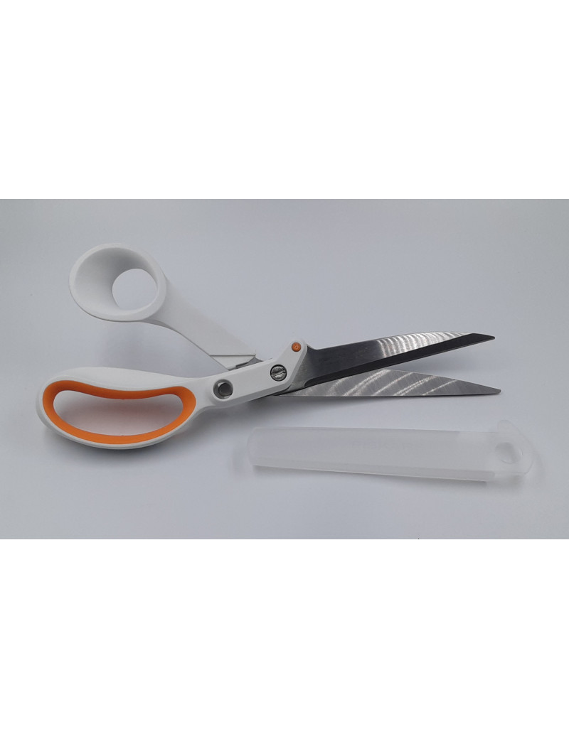 CISEAUX AMPLIFY COUTURE PROFESSIONNELS DROITIERS 24 CM 