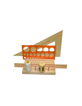 PRESENTOIR EN BOIS POUR MATERIEL DE TRACAGE 18X18CM